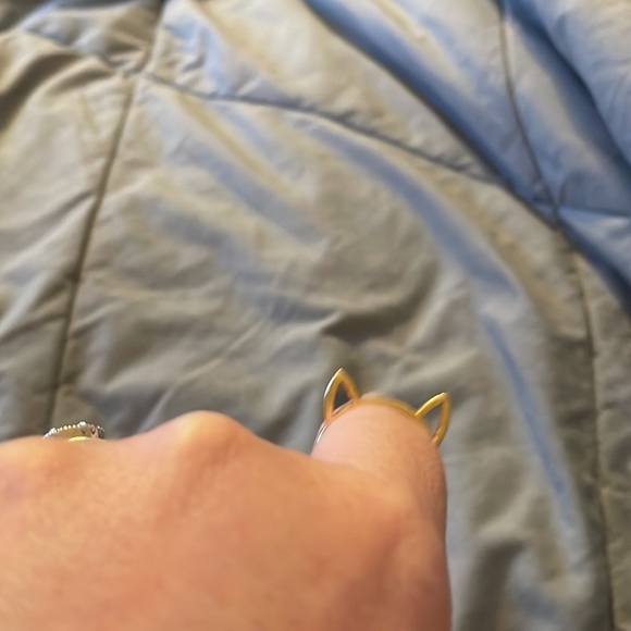 NWOT Cat ear ring - Picture 3 of 3